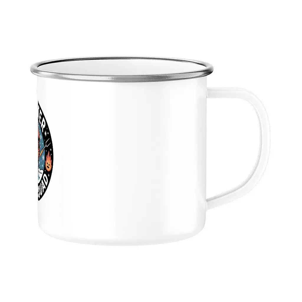 Winter Grill Squad – Emaille Tasse – Motivdruck in Silber, Nahaufnahme