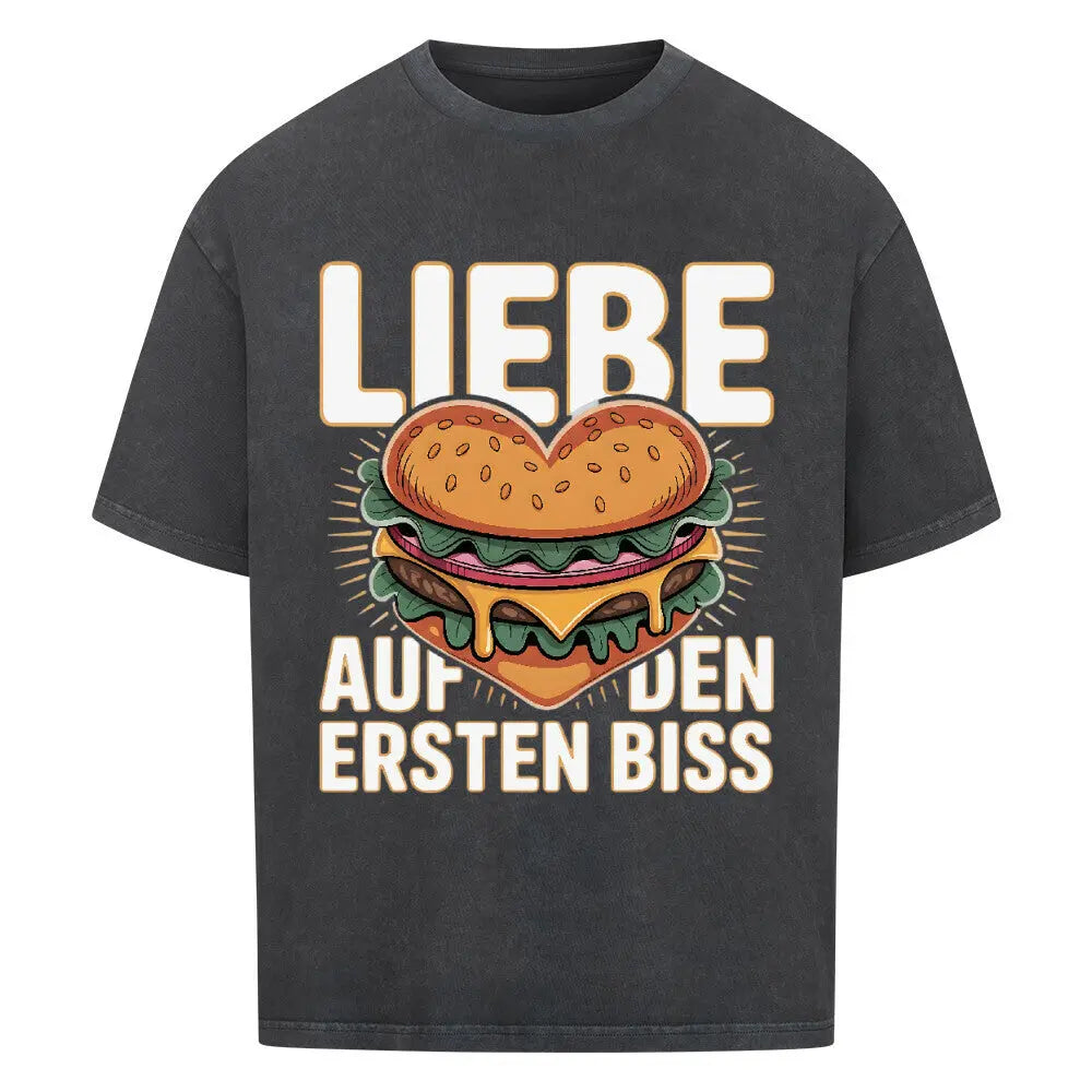 Liebe auf den ersten Biss – BBQ Burger Oversized T-Shirt (Herren & Damen Grill Style) – Motivdruck in Washed Black