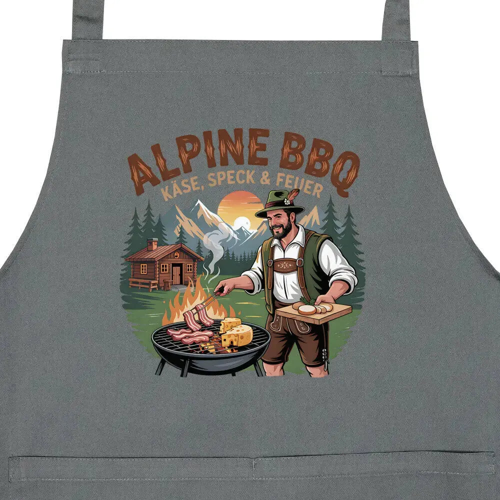 Alpine BBQ Käse Speck & Feuer – Premium Grillschürze (Lustige Alpen Grill & Kochschürze) – Motivdruck in Anthrazit, Nahaufnahme