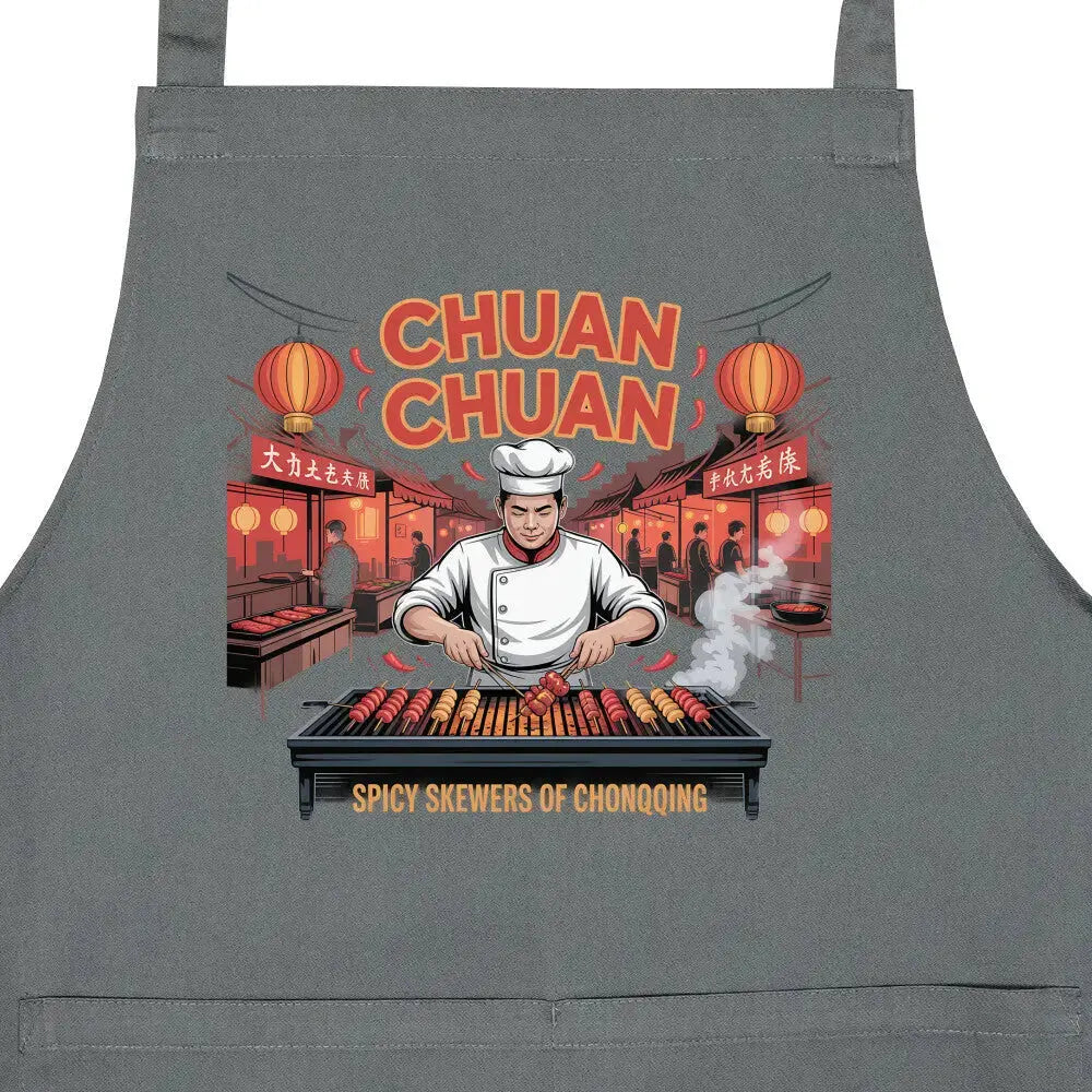 Chuan Chuan Chongqing – Premium Grillschürze (Spicy Asian BBQ Kochschürze) – Motivdruck in Anthrazit, Nahaufnahme
