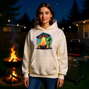 Oversized Hoodie mit Alien BBQ Intergalactic Grill Session von Meatware im BBQ-Lifestyle Look