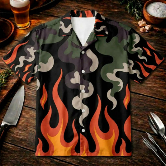 Smoke & Fire Pitmaster Hawaiihemd – BBQ Flammen Shirt (Camouflage & Feuer Design)
