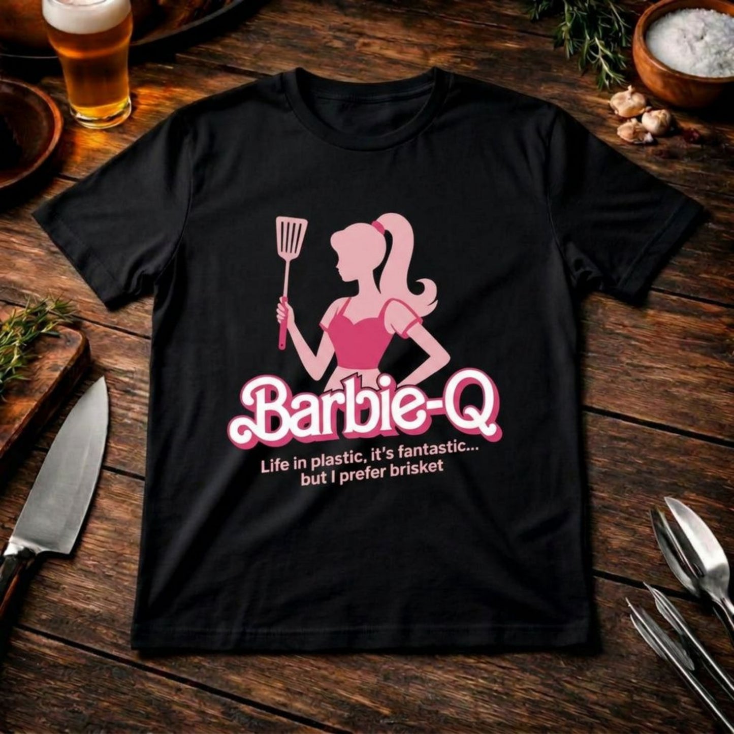 Barbie-Q Brisket T-Shirt – Lustige BBQ Pitmaster Parodie | Meatware®