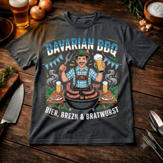 Bavarian BBQ – Lässiges Oversized T-Shirt (Lustiges Bayern Grillmeister & Trachten Streetwear Shirt)